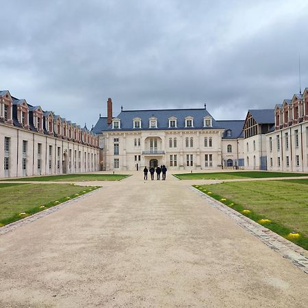 Appartement Vintage Avec Vue Sur Le Chateau Pierrefonds Εξωτερικό φωτογραφία